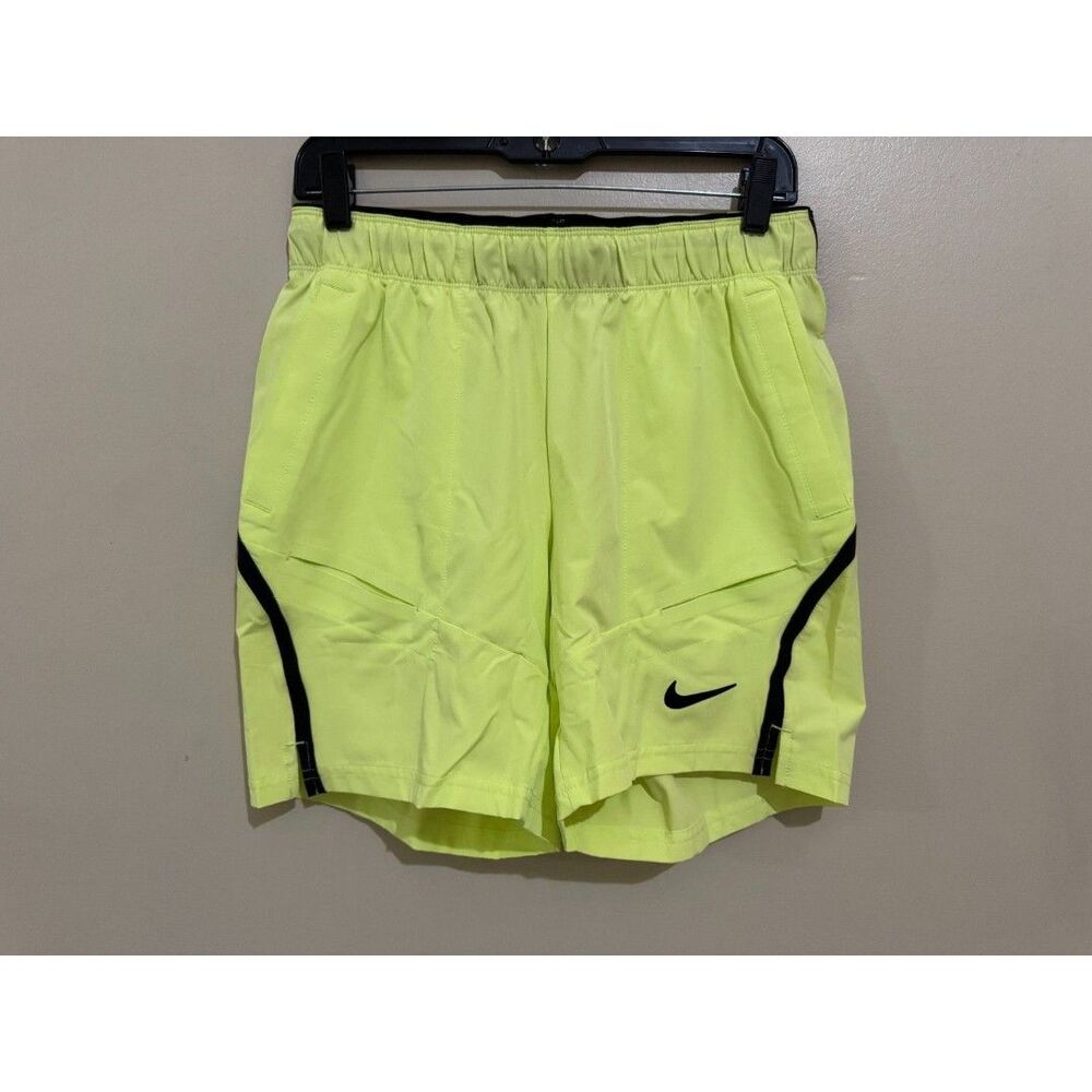 Nike Court Dri-FIT Advantage 7" Tennis Shorts Mens M Lemon Twist FD5334-736 NEW